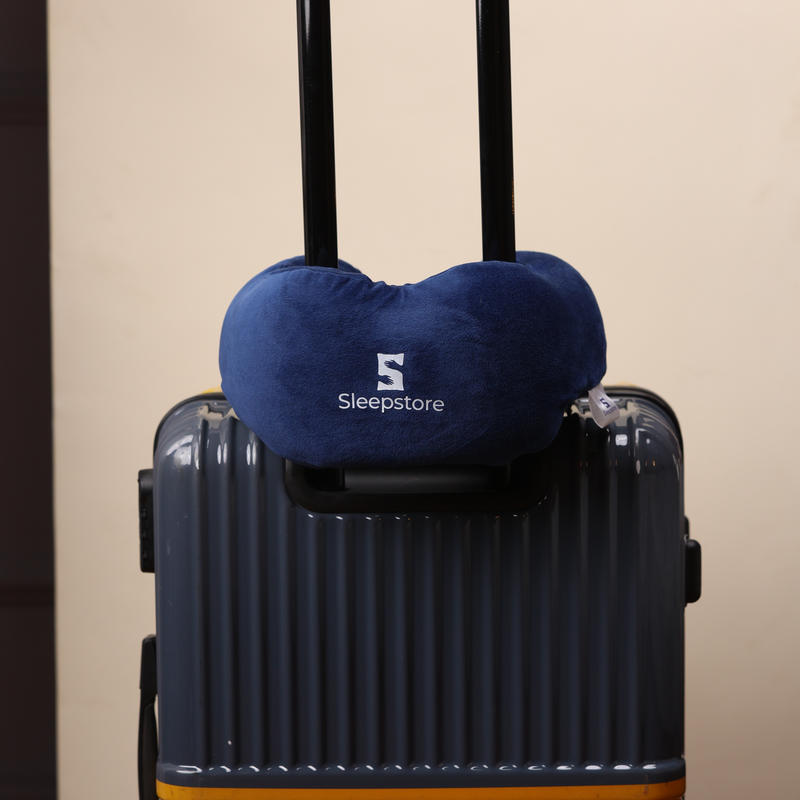 Clips on. Travels light.